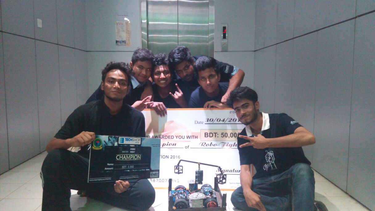 CHAMPION IN ROBOLUTION 2016, MIST